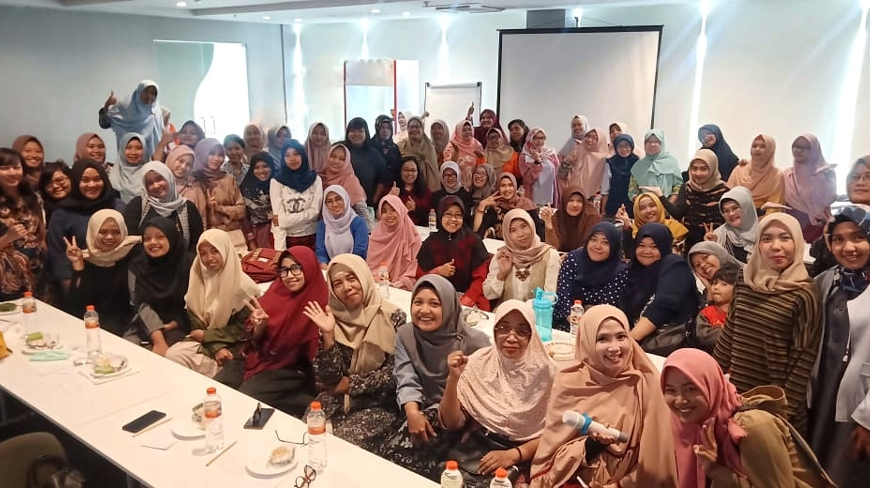 Kelas Komunikasi Bisnis Bersama Pelaku UMKM Sidoarjo